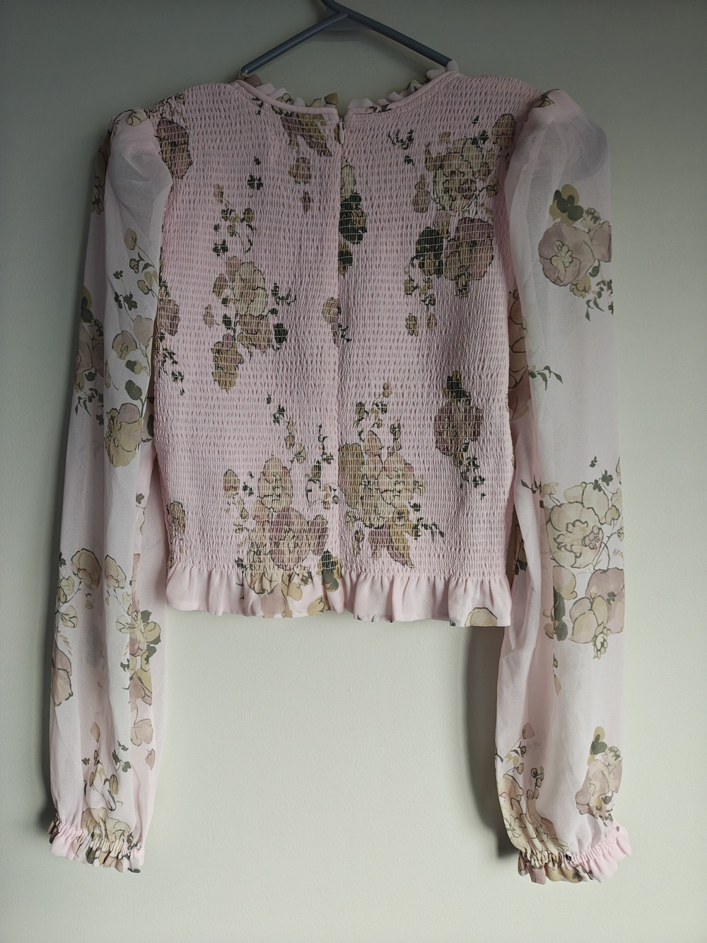 Wilfred Pink Floral Smocked Ruffle-Neck Blouse Ptp 15" - Picture 4 of 12